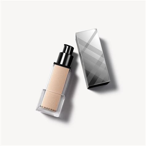 burberry fresh glow luminous fluid base discontinued|Burberry fresh glow foundation.